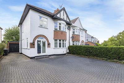 Wrotham Road, Meopham, Gravesend image