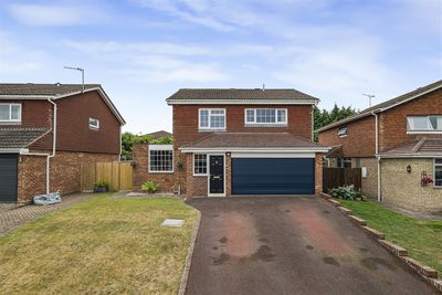 Chesterfield Drive, Sevenoaks image