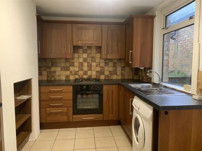 Riverhead, Sevenoaks, TN13 image