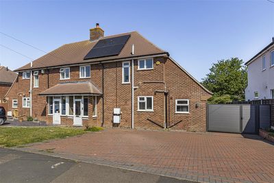 Huntingfield Road, Meopham image