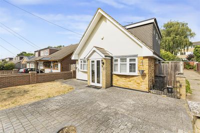 Downs Road, Istead Rise, Gravesend image