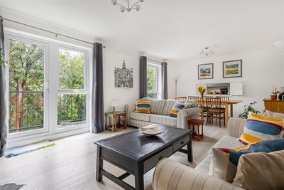 85 Clarendon Road image