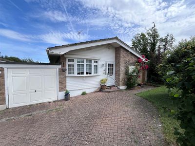 Deerhurst Close, New Barn image